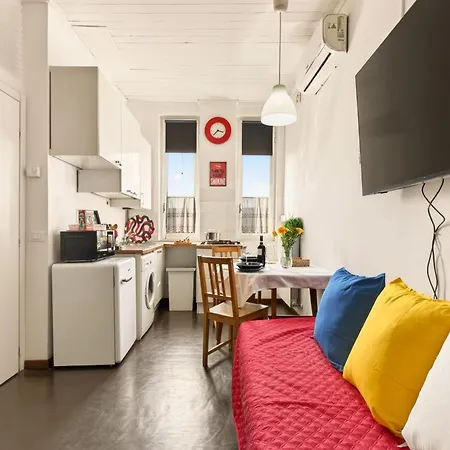 Appartement Mondrian's Flat In - Cadore V Giornate - Metro M4 Dateo *